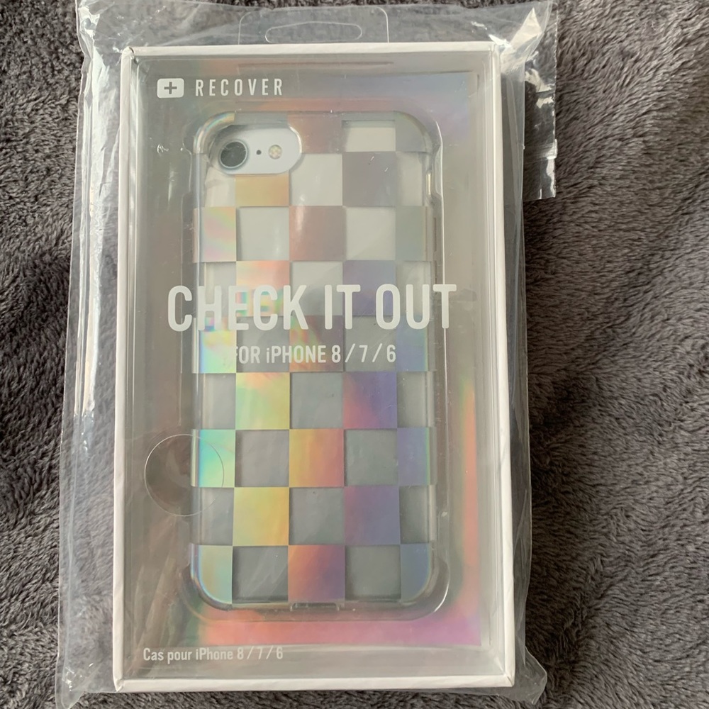 NWT Recover iPhone 6/7/8 Case! ✨